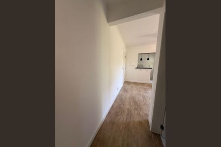 Corredor  de apartamento para alugar com 1 quarto, 50m² em Nossa Senhora das Gracas, Canoas