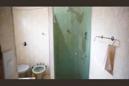 Casa à venda com 300m², 3 quartos e 6 vagasBanheiro 1