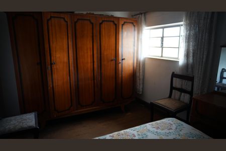 Casa à venda com 300m², 3 quartos e 6 vagasQuarto 3