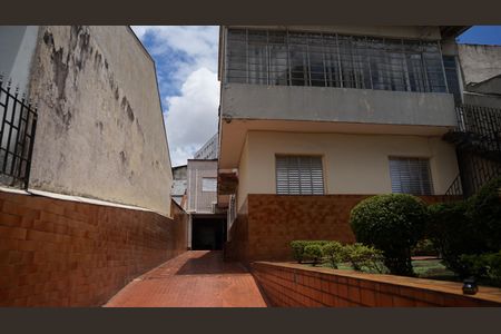 Garagem de casa à venda com 3 quartos, 300m² em Vila Rosalia, Guarulhos