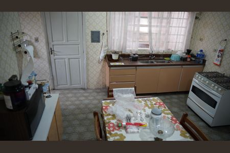 Casa à venda com 300m², 3 quartos e 6 vagasCozinha