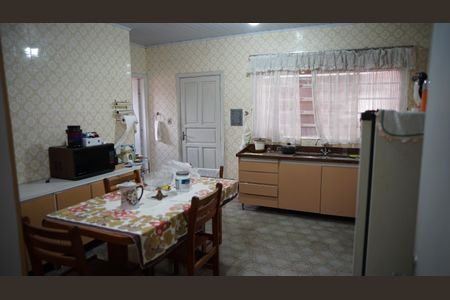 Casa à venda com 300m², 3 quartos e 6 vagasCozinha