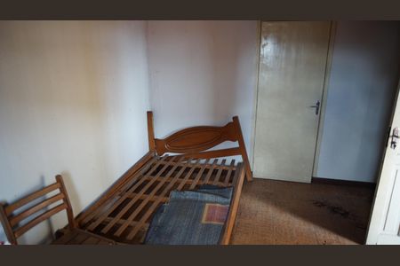 Casa à venda com 300m², 3 quartos e 6 vagasVaranda casa 2 fundos