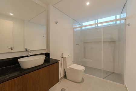 Apartamento à venda com 108m², 2 quartos e 1 vagaBanheiro