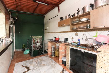 Apartamento para alugar com 130m², 3 quartos e 2 vagas