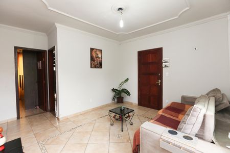 Apartamento para alugar com 3 quartos, 130m² em Teixeira Dias (barreiro), Belo Horizonte