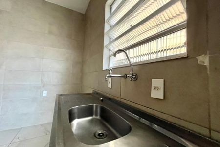 Casa para alugar com 100m², 2 quartos e 2 vagas Casa para alugar com 100m², 2 quartos e 2 vagasCozinha