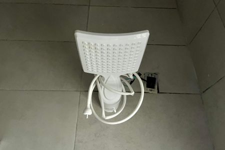 Casa para alugar com 100m², 2 quartos e 2 vagas Casa para alugar com 100m², 2 quartos e 2 vagasBanheiro