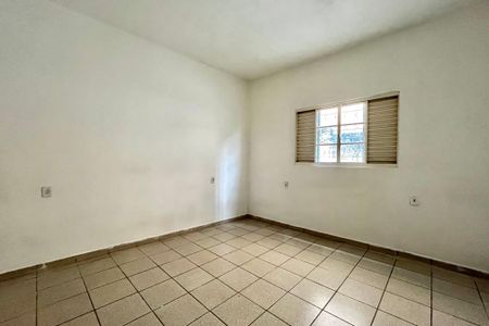 Casa para alugar com 100m², 2 quartos e 2 vagas Casa para alugar com 100m², 2 quartos e 2 vagasQuarto 2