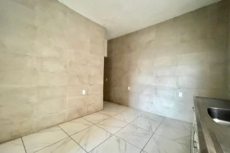 Casa para alugar com 100m², 2 quartos e 2 vagas Casa para alugar com 100m², 2 quartos e 2 vagasCozinha