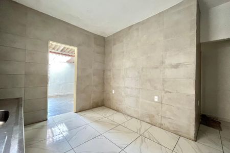 Casa para alugar com 100m², 2 quartos e 2 vagas Casa para alugar com 100m², 2 quartos e 2 vagasCozinha