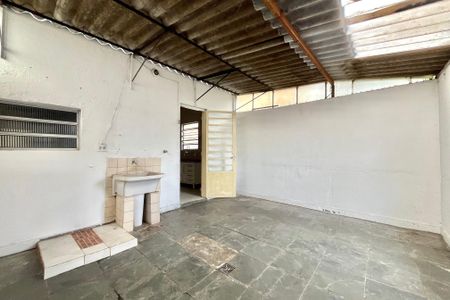 Casa para alugar com 100m², 2 quartos e 2 vagas Casa para alugar com 100m², 2 quartos e 2 vagasÁrea de Serviço
