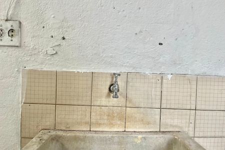 Casa para alugar com 100m², 2 quartos e 2 vagas Casa para alugar com 100m², 2 quartos e 2 vagasÁrea de Serviço