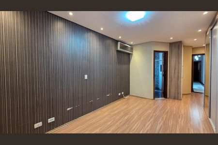 Casa à venda com 240m², 3 quartos e 4 vagas Casa à venda com 240m², 3 quartos e 4 vagasQuarto 1