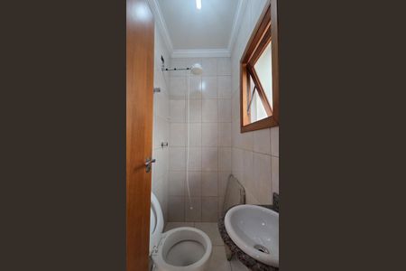 Casa à venda com 240m², 3 quartos e 4 vagas Casa à venda com 240m², 3 quartos e 4 vagasBanheiro 3