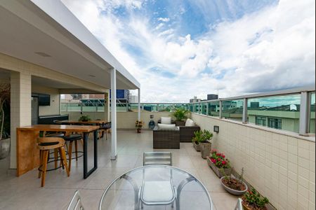 Apartamento à venda com 197m², 4 quartos e 2 vagasVaranda gourmet