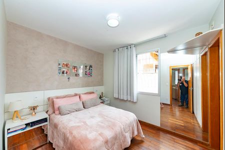 Apartamento à venda com 197m², 4 quartos e 2 vagasSuíte