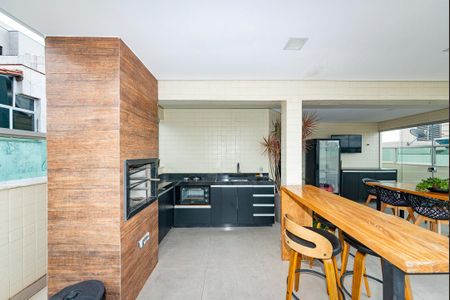 Apartamento à venda com 197m², 4 quartos e 2 vagasVaranda gourmet