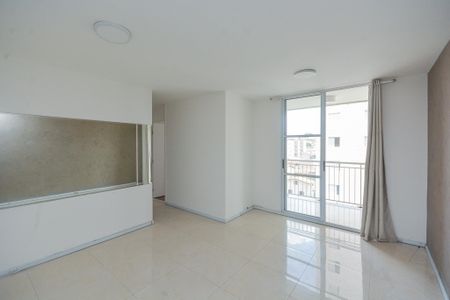 Sala de apartamento para alugar com 3 quartos, 70m² em Jardim Prudência, São Paulo