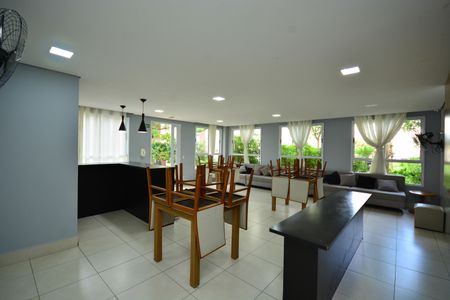 Apartamento para alugar com 70m², 3 quartos e 1 vagaÁrea comum - Salão de festas