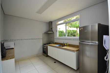 Apartamento para alugar com 70m², 3 quartos e 1 vagaÁrea comum - Salão de festas