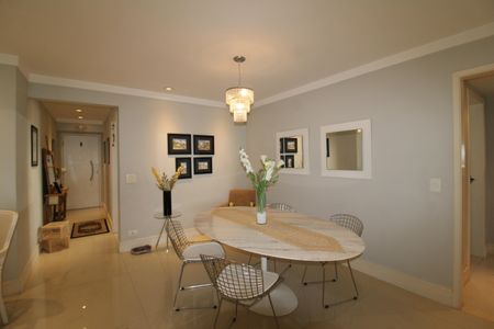 Apartamento à venda com 110m², 3 quartos e 2 vagasSala