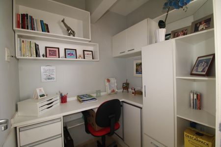 Apartamento à venda com 110m², 3 quartos e 2 vagasEscritório