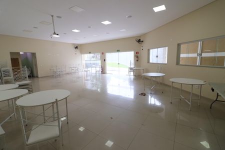 Casa de condomínio à venda com 70m², 3 quartos e 1 vagaÁrea comum - Salão de festas