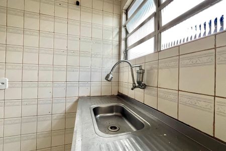 Casa para alugar com 35m², 1 quarto e sem vaga Casa para alugar com 35m², 1 quarto e sem vagaCozinha