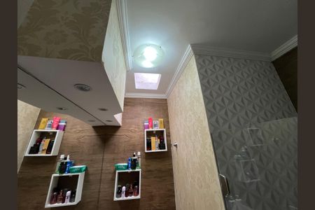 Casa à venda com 66m², 2 quartos e 1 vaga Casa à venda com 66m², 2 quartos e 1 vagaBanheiro 2