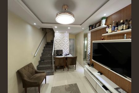 Casa à venda com 66m², 2 quartos e 1 vaga Casa à venda com 66m², 2 quartos e 1 vagaSala