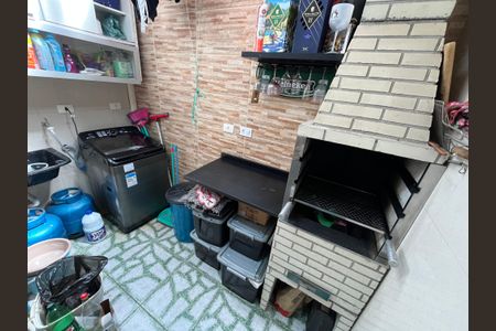 Casa à venda com 66m², 2 quartos e 1 vaga Casa à venda com 66m², 2 quartos e 1 vagaÁrea de serviço