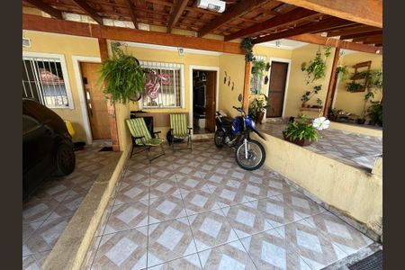 Casa à venda com 66m², 2 quartos e 1 vaga Casa à venda com 66m², 2 quartos e 1 vagaGaragem