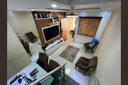 Sala  de casa à venda com 2 quartos, 66m² em Vila Carmosina, São Paulo