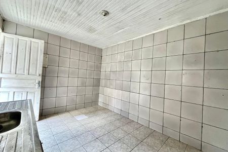 Sala/Cozinha de casa para alugar com 1 quarto, 30m² em Vila do Encontro, São Paulo