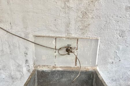 Casa para alugar com 30m², 1 quarto e sem vaga Casa para alugar com 30m², 1 quarto e sem vagaÁrea de Serviço