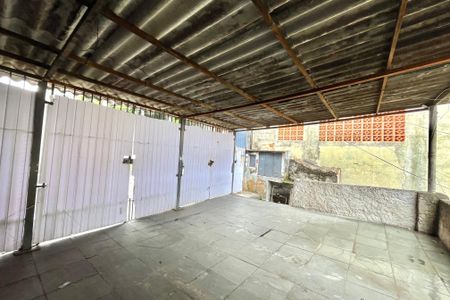 Casa para alugar com 30m², 1 quarto e sem vaga Casa para alugar com 30m², 1 quarto e sem vagaGaragem