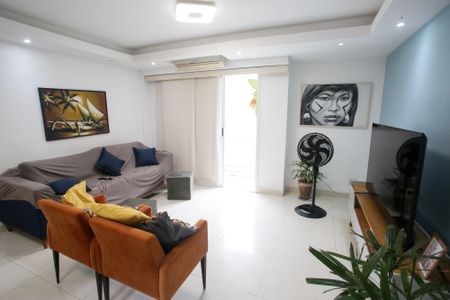 Sala de Estar de apartamento à venda com 3 quartos, 110m² em Freguesia (jacarepaguá), Rio de Janeiro