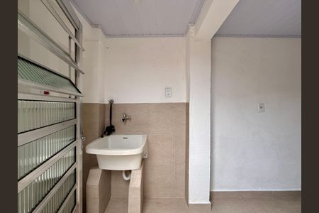 Casa para alugar com 102m², 2 quartos e 1 vaga Casa para alugar com 102m², 2 quartos e 1 vagaÁrea de Serviço