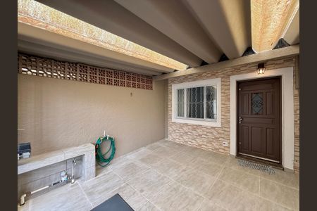 Casa para alugar com 102m², 2 quartos e 1 vaga Casa para alugar com 102m², 2 quartos e 1 vagaGaragem