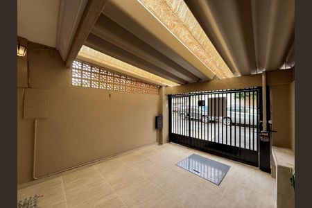 Casa para alugar com 102m², 2 quartos e 1 vaga Casa para alugar com 102m², 2 quartos e 1 vagaGaragem