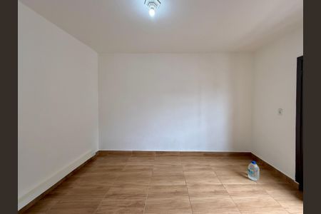 Casa para alugar com 102m², 2 quartos e 1 vaga Casa para alugar com 102m², 2 quartos e 1 vagaQuarto 1