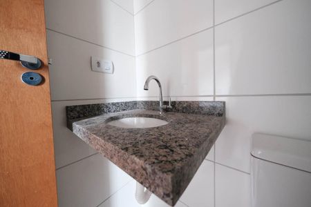 Apartamento para alugar com 35m², 2 quartos e sem vagaBanheiro