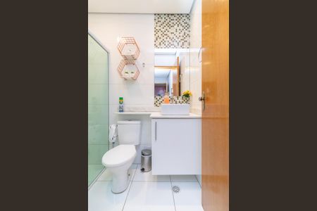 Casa de condomínio para alugar com 60m², 2 quartos e sem vagaBanheiro da Suíte