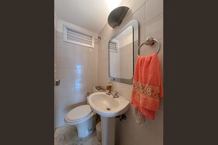 Apartamento à venda com 170m², 4 quartos e 2 vagasLavabo