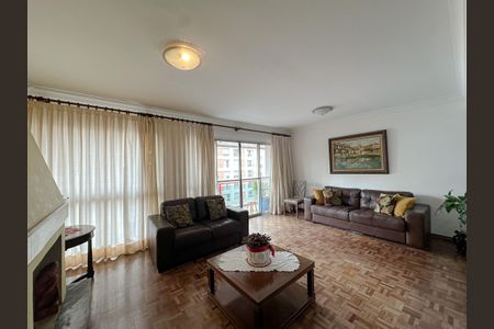 Apartamento à venda com 170m², 4 quartos e 2 vagasSala