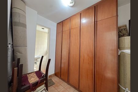 Apartamento à venda com 170m², 4 quartos e 2 vagasQuarto de Serviço