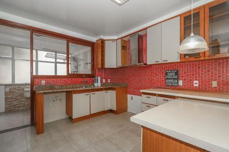 Apartamento à venda com 148m², 3 quartos e 2 vagasCozinha