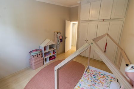 Casa de condomínio à venda com 250m², 4 quartos e 1 vagaQUARTO 3