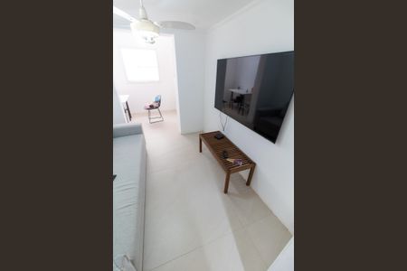 SALA  DE TV de casa de condomínio à venda com 4 quartos, 250m² em Bairro das Palmeiras, Campinas
